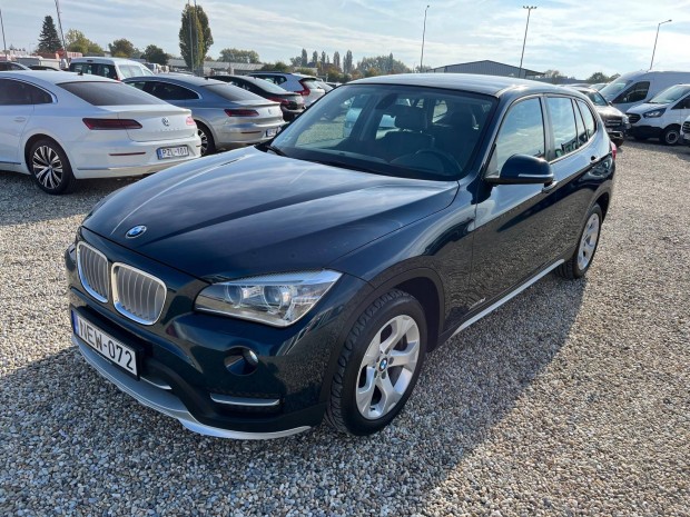 BMW X1 xdrive18d Bi-Xenon.Navi.Digitklíma.Ülésf...