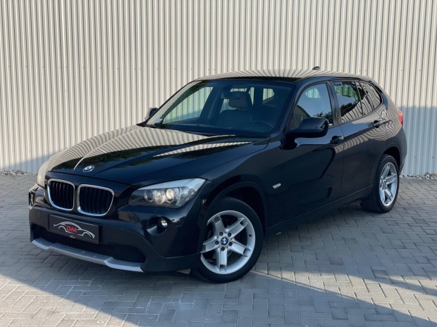 BMW X1 xdrive18d Navi.PDC.Xenon.Br.lsfts.I...