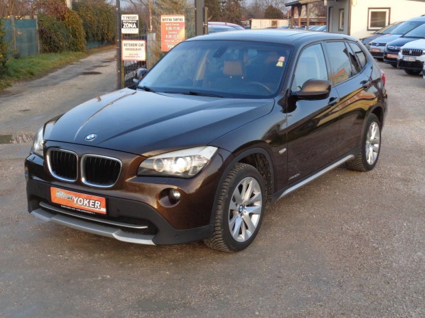 BMW X1 xdrive20d (Automata) Key Less GO MO-i CI...