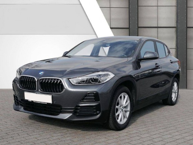 BMW X2 sdrive18d (Automata) Cgeknek Tarts Br...