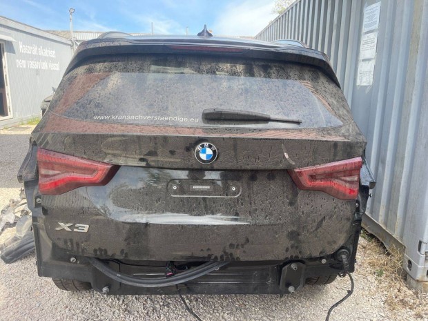 BMW X3 G01 csomagtr ajt