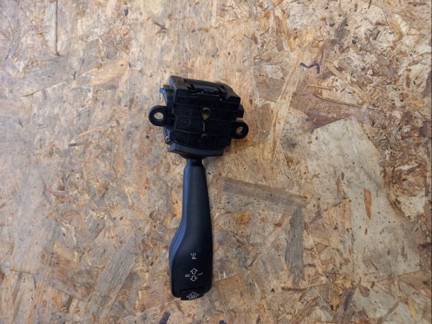 BMW X3  E83 (2004-2010)  Ir�nyjelz� Kapcsol�