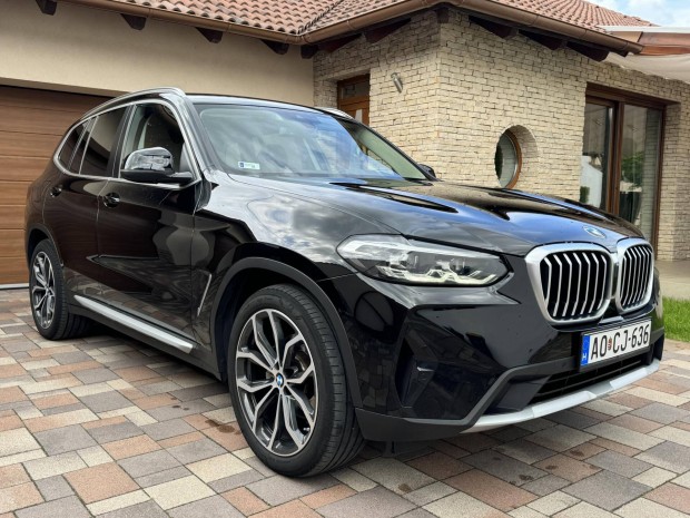 BMW X3 xdrive20d (Automata) LIVE Cockpit.Vonóho...