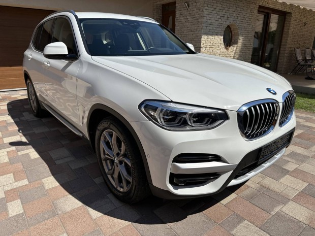 BMW X3 xdrive20d xline (Automata) LIVE Cockpit....