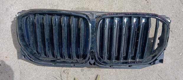 BMW X5 2018-tól hűtőrács (5113226775)
