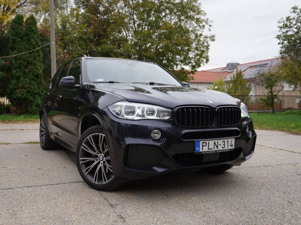 BMW X5 40d M paket elad