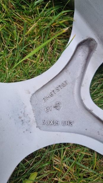 BMW X5-6 Alufelni Tligumival