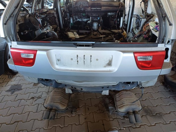 BMW X5 E53 kis csomagterajto