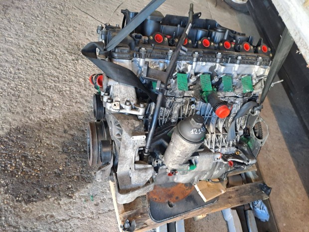BMW X5 E70 M57 komplett motor egyben eladó cikkszám 21646821306D3