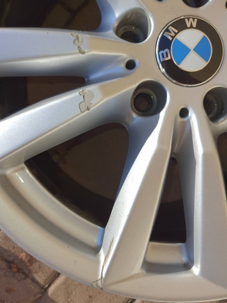 BMW X5(F15) -re való 18 as alufelni szett eladó.