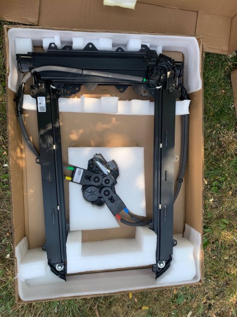 BMW X5 G05(Elektromos csomagtr rol)