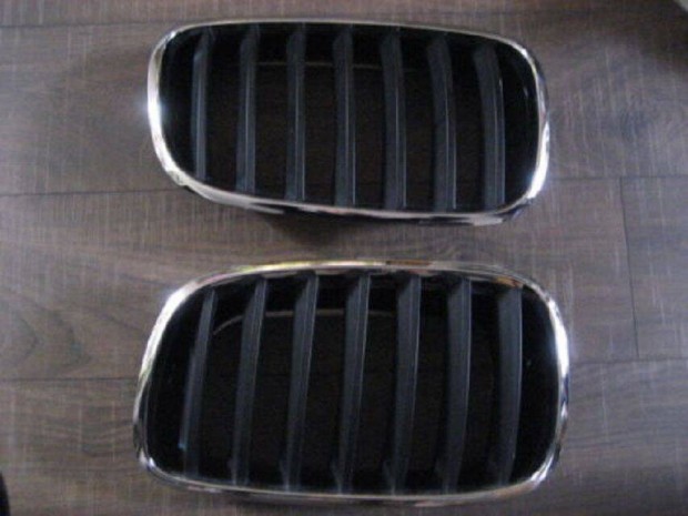 BMW X5 X6 (E70 E71 E72) díszrács / vese / hűtőrács króm-fekete