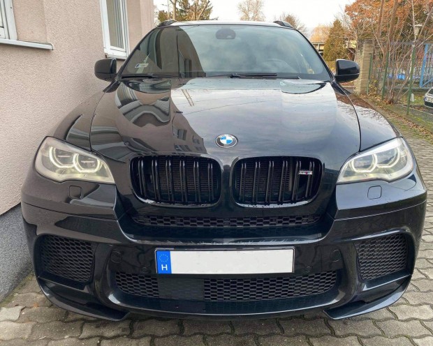 BMW X5 X6 (E70 E71 E72) dszrcs / vese lakk fekete dupla plcs