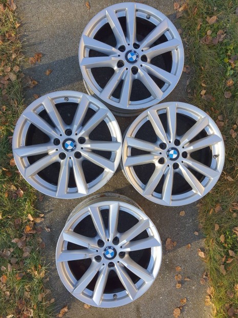 BMW X5 (F15) 18-as alufelni garnitúra eladó