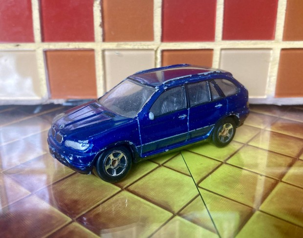 BMW X5 - 1:61