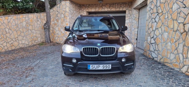 BMW X5 elad�