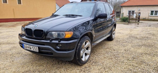 BMW X5 terepj�r�