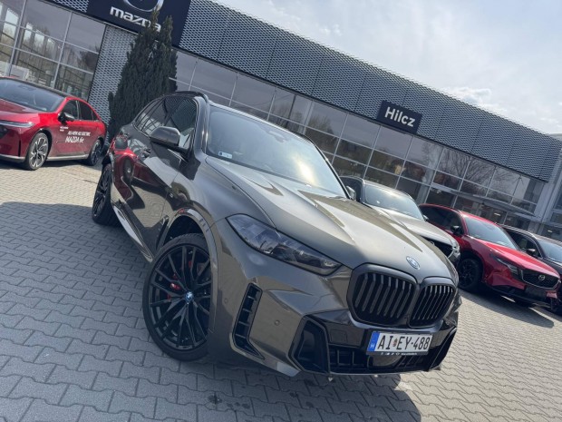BMW X5 xdrive50e (Automata) M�rkakeresked�s 12ekm!