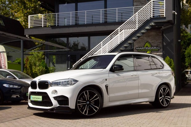 BMW X5 xdrive50i (Automata) Egyedi M Performanc...