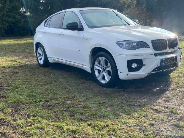 BMW X6 Bont�dik