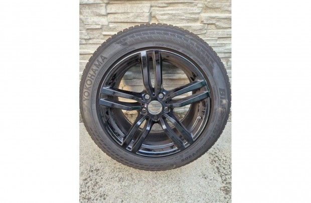 BMW X6 téligumiszett alufelnin 255/50 r19 DOT 1723 (2023)
