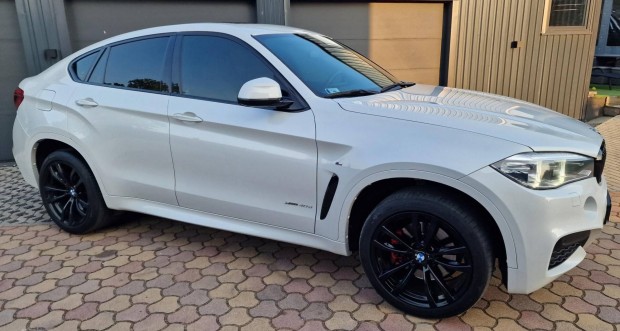 BMW X6 xdrive40d (Automata) Hazai. Gynyr. FU...