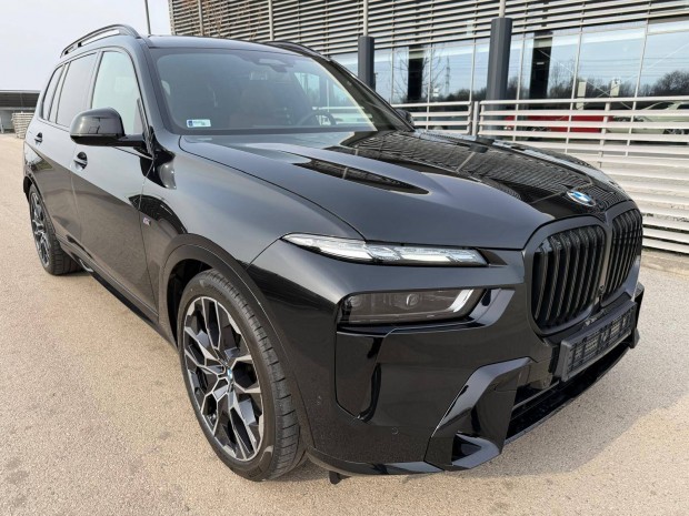 BMW X7 xdrive40d (Automata) Nett�: 37.787.401 F...