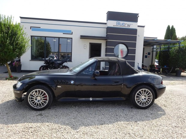 BMW Z3 1.9 Xenon!Szp/Egyedi Roadster!Megbizhat...