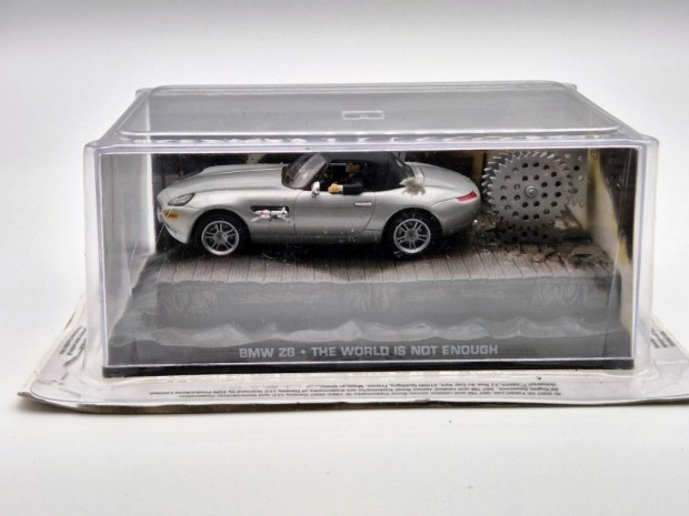 BMW Z8 - James Bond - The World is not Enough - A világ nem elég - E