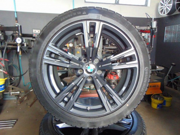 BMW Z SOROZAT (2018-12-) Gumi s felni egyben