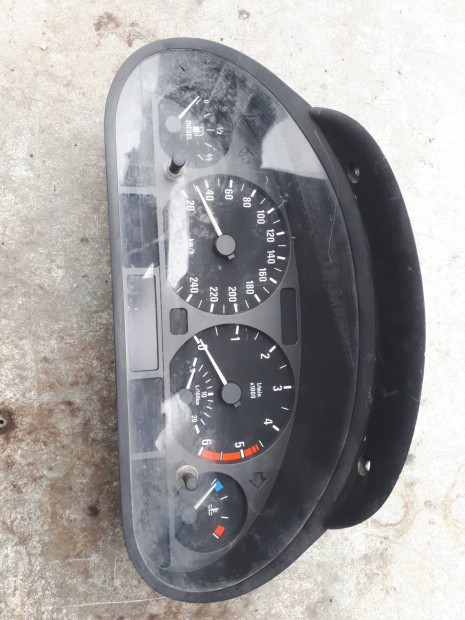 BMW  E 46  2002  Diesel  mszerfal ra 0263606218 