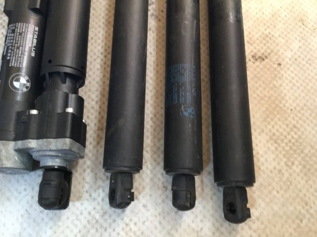 BMW alkatreszek elad�k !