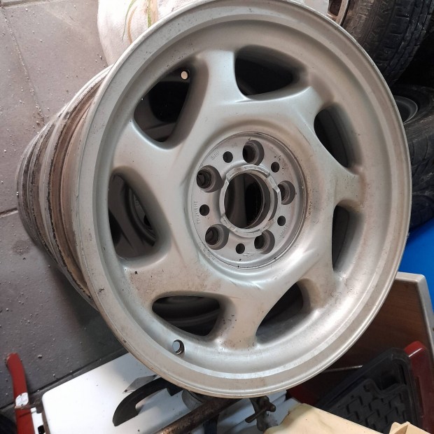 BMW alufelni 16-os felni.
