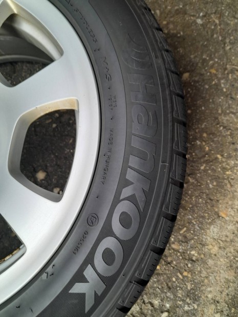 BMW alufelni garnitra tli gumival elad 