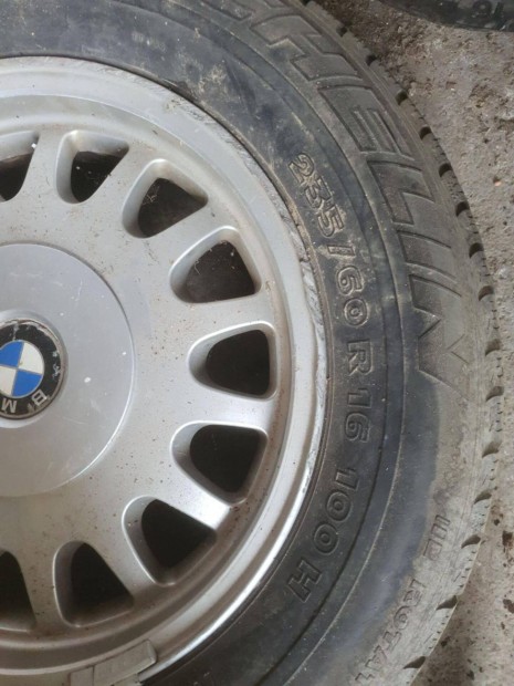 BMW autó gumik