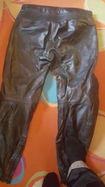 BMW b�r motoros nadr�g