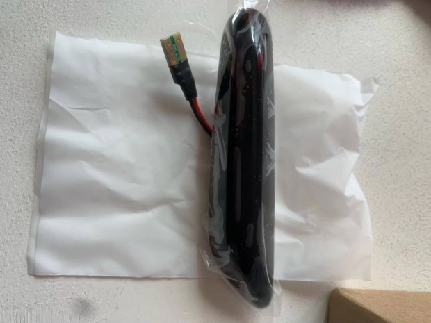 BMW dinamikus fut�f�nyes oldal ir�nyjelz� 1 p�r