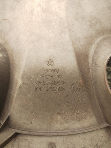 BMW dsztrcsa 16'