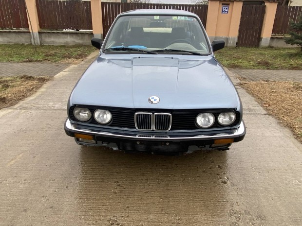 BMW e30 325ix