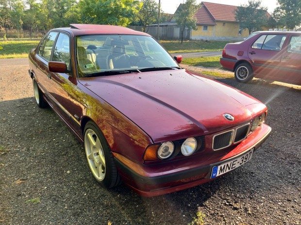 BMW e34 525i
