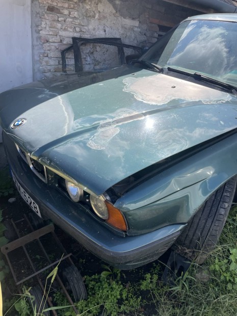 BMW e34 nagyvess eleje 