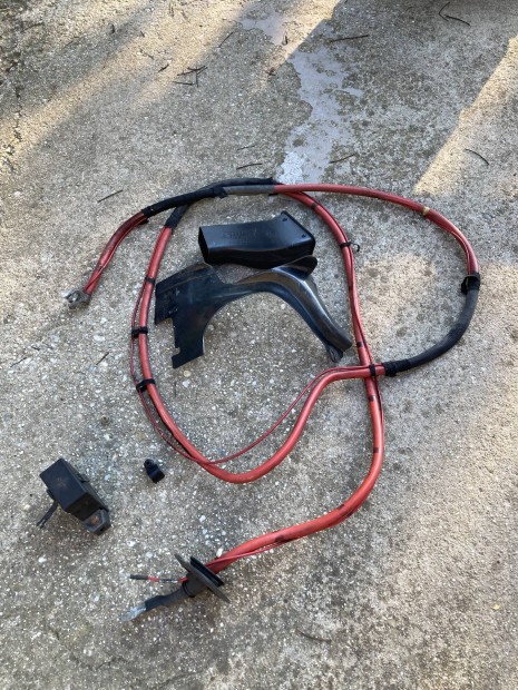 BMW e36 hatul akksi kabel szett