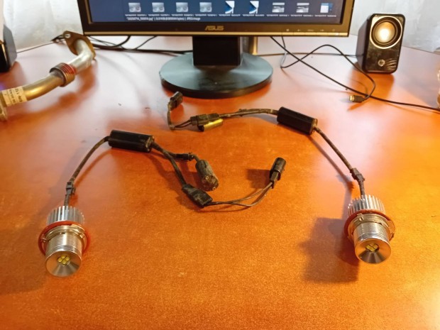 BMW e39 Angel Eyes helyzetjelz s tvolsgi LED 'izzk'