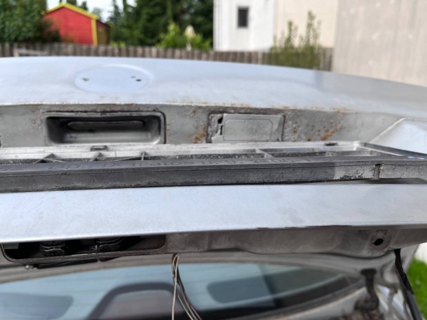 BMW e39 csomagtart