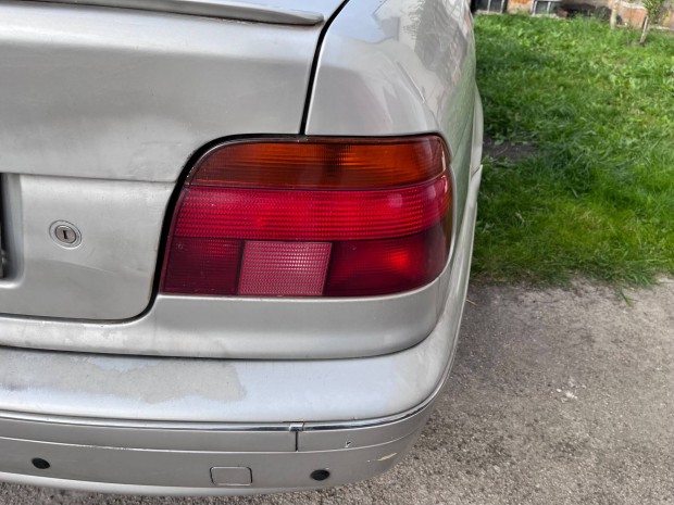 BMW e39 sedn vghatkaszni
