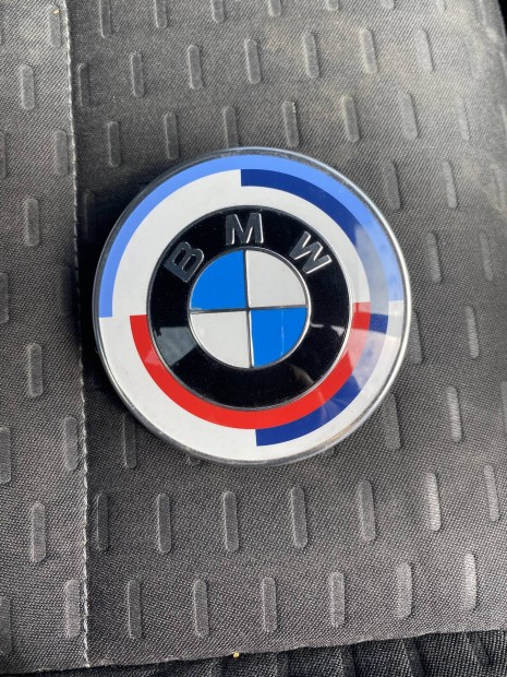 BMW e60 e61 motorhztet emblma original