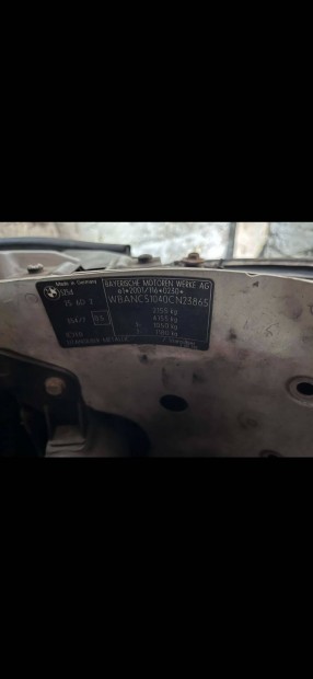 BMW e60 karosz�ria elemek