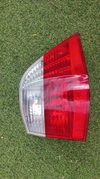 BMW e61 530 kombi gy�ri jobb h�ts� l�mpa komplett