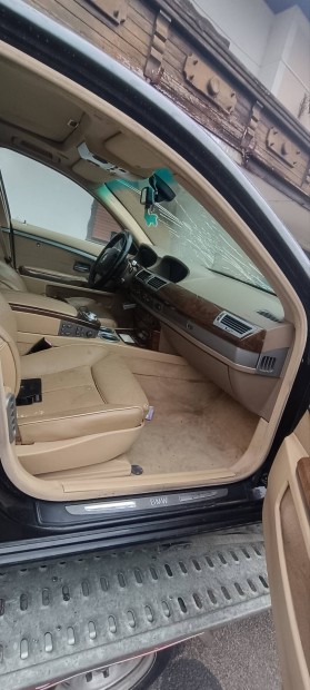 BMW e65 745i bontott alkatrszek!