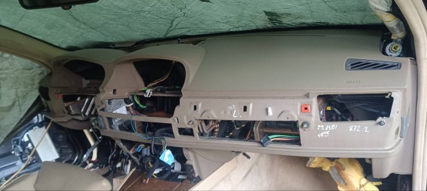 BMW e65 mszerfal prna!